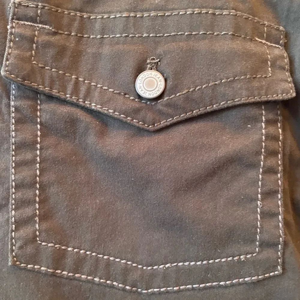 BROWN DENIM SKIRT BY LONDON JEAN FRINT ZIPPER SIZE 14 NWOT